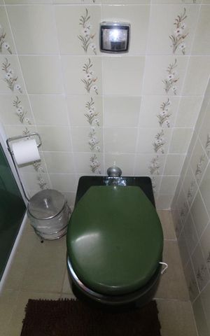 Casa à venda com 201m², 3 quartos e 4 vagasBanheiro 2 social