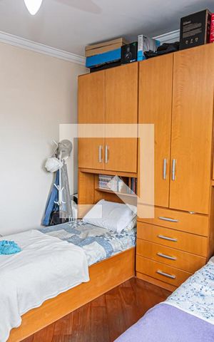 Casa à venda com 360m², 3 quartos e 8 vagas Casa à venda com 360m², 3 quartos e 8 vagasSuite 2