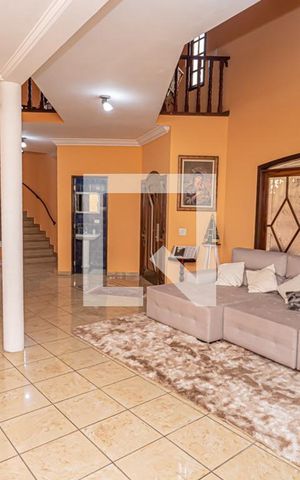 Casa à venda com 360m², 3 quartos e 8 vagas Casa à venda com 360m², 3 quartos e 8 vagasSala 1