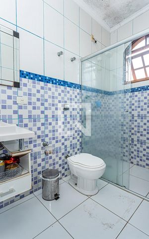 Casa à venda com 360m², 3 quartos e 8 vagas Casa à venda com 360m², 3 quartos e 8 vagasBanheiro suite 1
