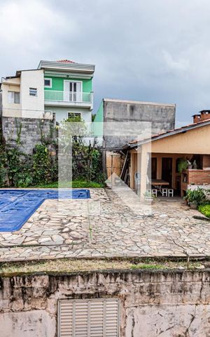 Casa à venda com 360m², 3 quartos e 8 vagas Casa à venda com 360m², 3 quartos e 8 vagasVista Suite 3