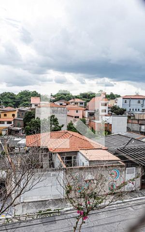 Casa à venda com 360m², 3 quartos e 8 vagas Casa à venda com 360m², 3 quartos e 8 vagasVista Varanda Suite 1