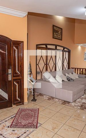Casa à venda com 360m², 3 quartos e 8 vagas Casa à venda com 360m², 3 quartos e 8 vagasSala 1