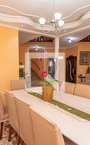 Casa à venda com 360m², 3 quartos e 8 vagas Casa à venda com 360m², 3 quartos e 8 vagasSala 2