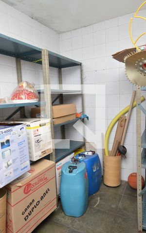 Casa à venda com 476m², 5 quartos e 3 vagasÁrea de Serviço