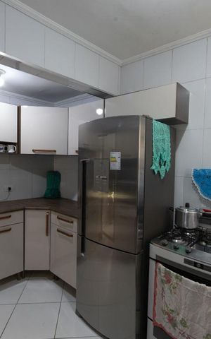 Casa à venda com 85m², 2 quartos e 2 vagas Casa à venda com 85m², 2 quartos e 2 vagasCozinha
