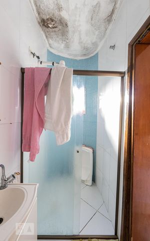 Casa à venda com 85m², 2 quartos e 2 vagas Casa à venda com 85m², 2 quartos e 2 vagasBanheiro Suite 1