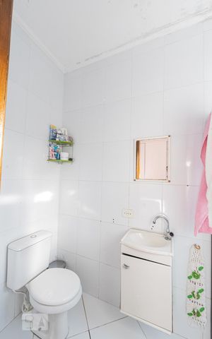 Casa à venda com 85m², 2 quartos e 2 vagas Casa à venda com 85m², 2 quartos e 2 vagasBanheiro Suite 1