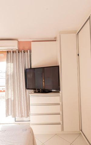 Casa à venda com 85m², 2 quartos e 2 vagas Casa à venda com 85m², 2 quartos e 2 vagasSuite 1