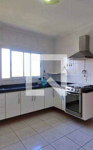 Apartamento à venda com 88m², 3 quartos e 2 vagasCozinha