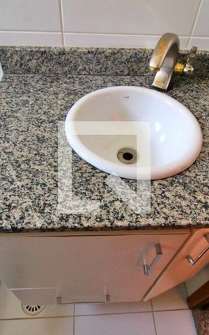 Apartamento à venda com 88m², 3 quartos e 2 vagasBanheiro