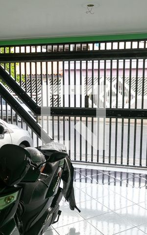 Casa para alugar com 260m², 3 quartos e 3 vagas Casa para alugar com 260m², 3 quartos e 3 vagasGaragem