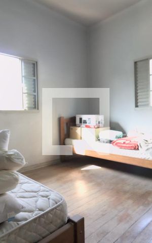 Casa à venda com 210m², 3 quartos e 6 vagasQuarto 2