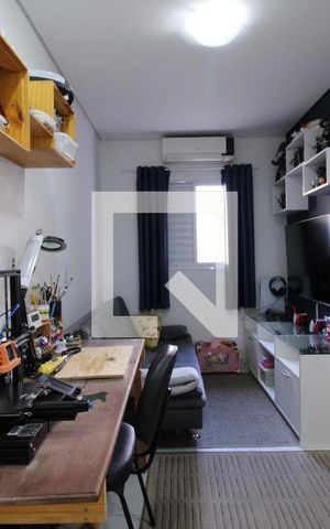 Casa à venda com 211m², 4 quartos e 2 vagasSuíte 4