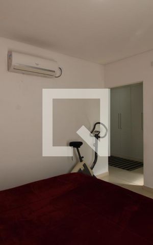 Casa à venda com 211m², 4 quartos e 2 vagasSuíte 1