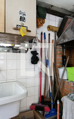 Casa à venda com 172m², 4 quartos e 3 vagas Casa à venda com 172m², 4 quartos e 3 vagasCasa 1 - Área de Serviço (Tanque)