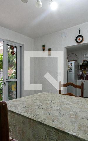 Casa à venda com 172m², 4 quartos e 3 vagas Casa à venda com 172m², 4 quartos e 3 vagasCasa 2 - Copa