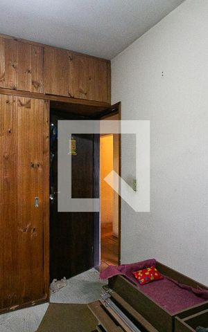 Casa à venda com 172m², 4 quartos e 3 vagas Casa à venda com 172m², 4 quartos e 3 vagasCasa 1 - Quarto 2