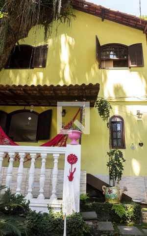 Casa para alugar com 400m², 2 quartos e 2 vagasFachada