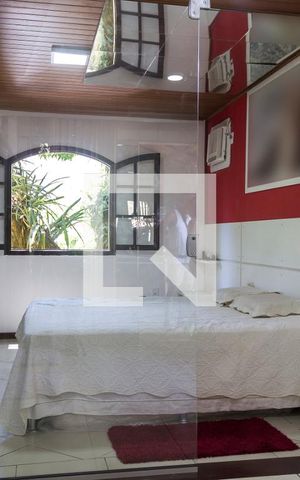 Casa para alugar com 400m², 2 quartos e 2 vagasSuíte 1