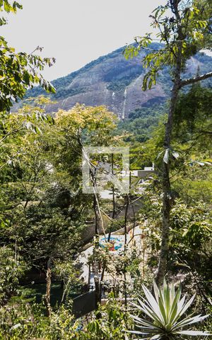 Casa para alugar com 400m², 2 quartos e 2 vagasQuintal