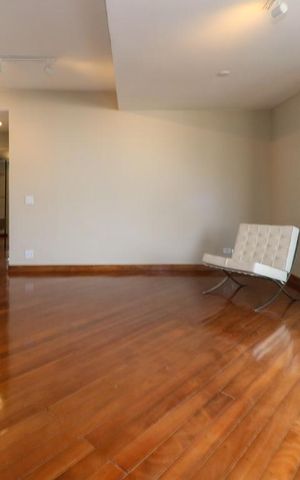 Apartamento para alugar com 210m², 3 quartos e 3 vagas Apartamento para alugar com 210m², 3 quartos e 3 vagasSala