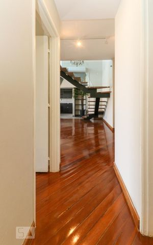 Apartamento para alugar com 210m², 3 quartos e 3 vagas Apartamento para alugar com 210m², 3 quartos e 3 vagasCorredor