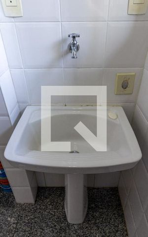 Studio para alugar com 35m², 1 quarto e 2 vagasÁrea Serviço