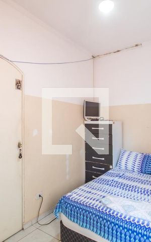 Casa à venda com 220m², 4 quartos e 6 vagas Casa à venda com 220m², 4 quartos e 6 vagasQuarto 3