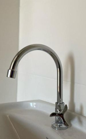 Apartamento à venda com 33m², 2 quartos e sem vaga Apartamento à venda com 33m², 2 quartos e sem vagaBanheiro - Torneira
