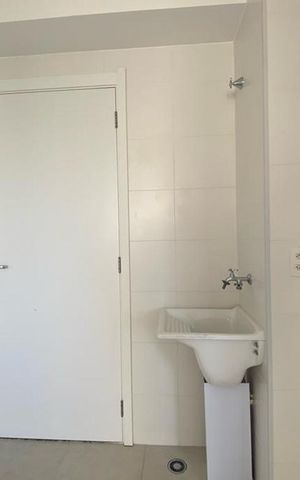 Apartamento à venda com 33m², 2 quartos e sem vaga Apartamento à venda com 33m², 2 quartos e sem vagaÁrea de Serviço