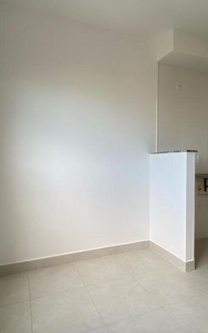 Apartamento à venda com 33m², 2 quartos e sem vaga Apartamento à venda com 33m², 2 quartos e sem vagaSala