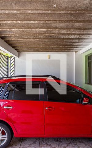 Casa à venda com 150m², 3 quartos e 3 vagas Casa à venda com 150m², 3 quartos e 3 vagasGaragem