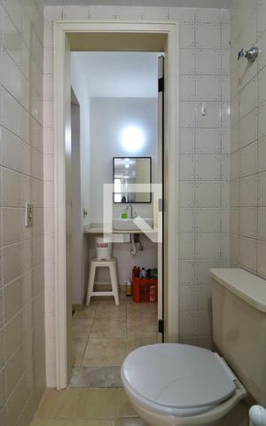 Apartamento para alugar com 38m², 1 quarto e sem vagaBanheiro