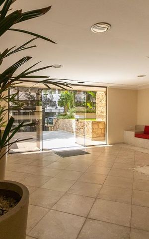 Apartamento à venda com 99m², 3 quartos e 2 vagas Apartamento à venda com 99m², 3 quartos e 2 vagasHall de Entrada