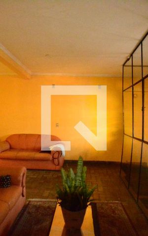 Casa para alugar com 100m², 4 quartos e 1 vagaQuarto 2