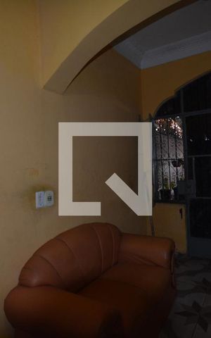 Casa para alugar com 100m², 4 quartos e 1 vagaSala