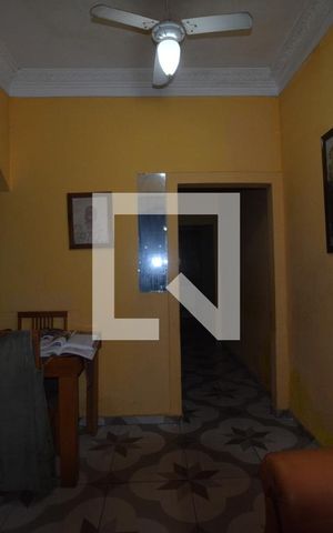 Casa para alugar com 100m², 4 quartos e 1 vagaSala