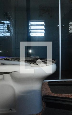 Casa para alugar com 100m², 4 quartos e 1 vagaBanheiro 1