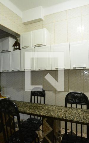 Casa para alugar com 100m², 4 quartos e 1 vagaCozinha