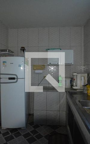 Casa para alugar com 100m², 4 quartos e 1 vagaCozinha
