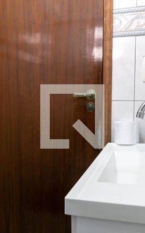 Casa à venda com 191m², 3 quartos e 5 vagas Casa à venda com 191m², 3 quartos e 5 vagasBanheiro
