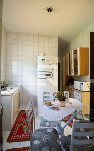 Casa à venda com 400m², 4 quartos e 2 vagas Casa à venda com 400m², 4 quartos e 2 vagasCozinha - Casa 1