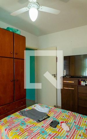 Casa à venda com 400m², 4 quartos e 2 vagas Casa à venda com 400m², 4 quartos e 2 vagasQuarto 1 - Casa 2