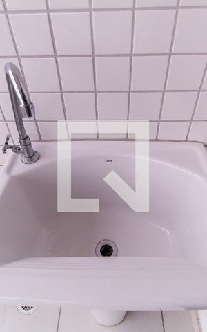 Apartamento à venda com 45m², 2 quartos e 1 vaga Apartamento à venda com 45m², 2 quartos e 1 vagaÁrea de Serviço