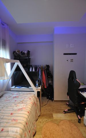 Apartamento à venda com 93m², 2 quartos e 2 vagasQuarto 2
