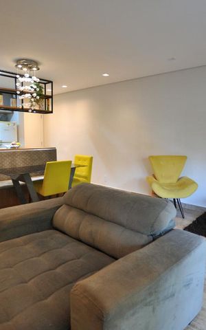 Apartamento à venda com 93m², 2 quartos e 2 vagasSala