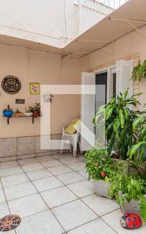 Casa à venda com 136m², 3 quartos e 1 vaga Casa à venda com 136m², 3 quartos e 1 vagaLavanderia com churrasqueira