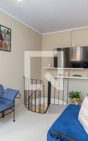 Casa à venda com 136m², 3 quartos e 1 vaga Casa à venda com 136m², 3 quartos e 1 vagaSala 2