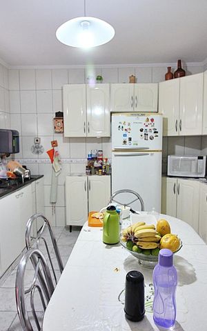 Casa à venda com 256m², 4 quartos e 2 vagasCozinha